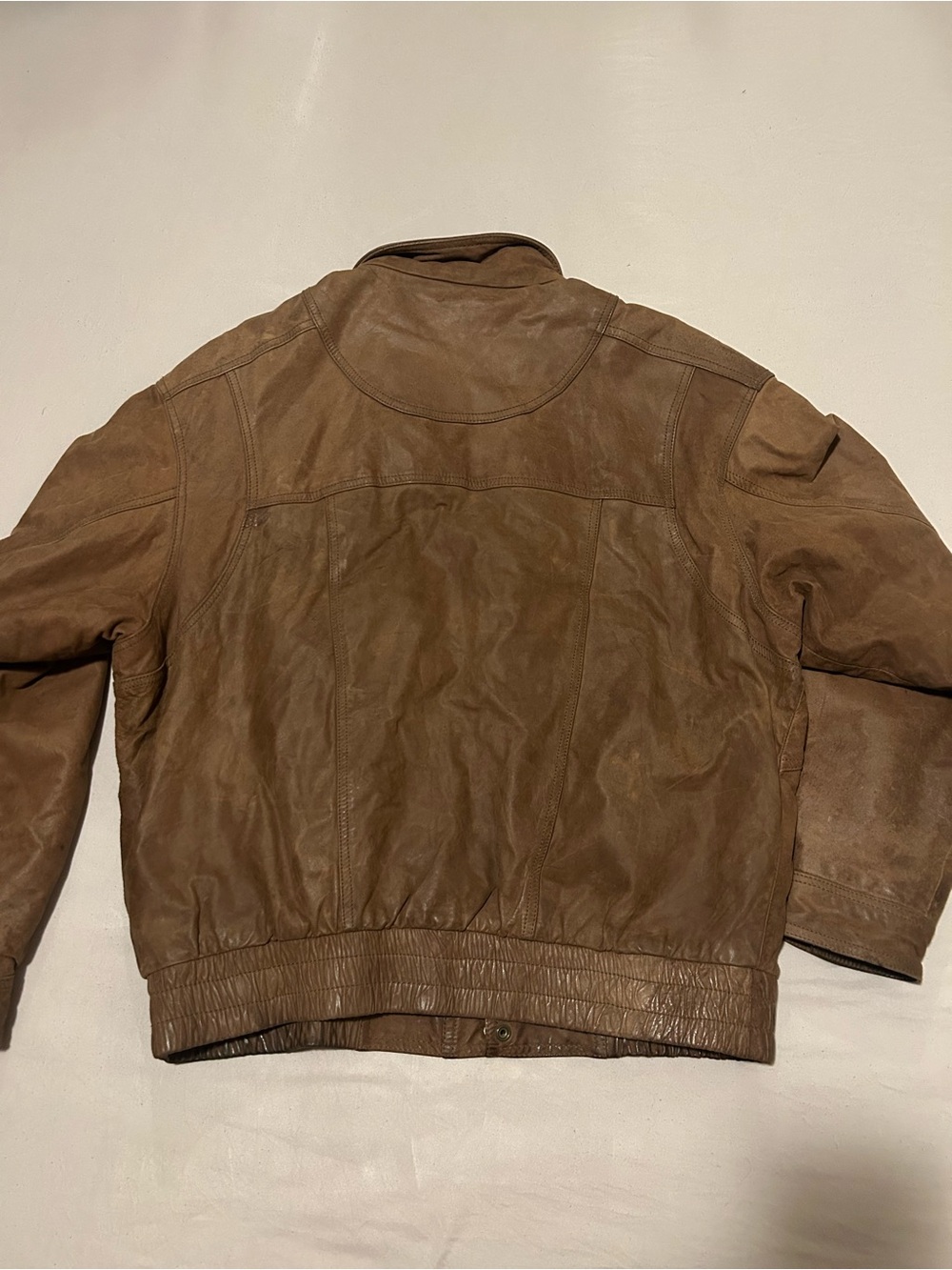 Men's Brown Leather Bomber Jacket - Classic Casual Bomber - Picture 9 of 11